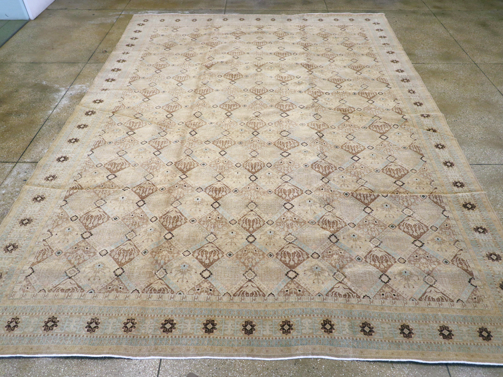 Vintage Persian Kashan Carpet, No.23545 - Staging