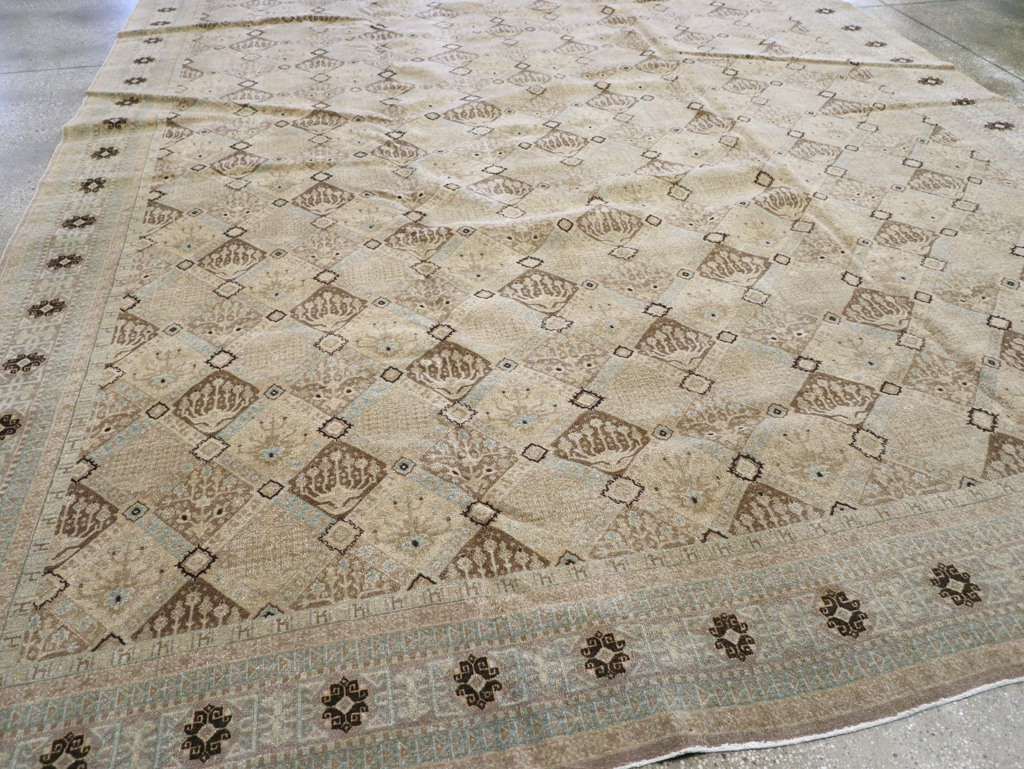 Vintage Persian Kashan Carpet, No.23545 - Staging