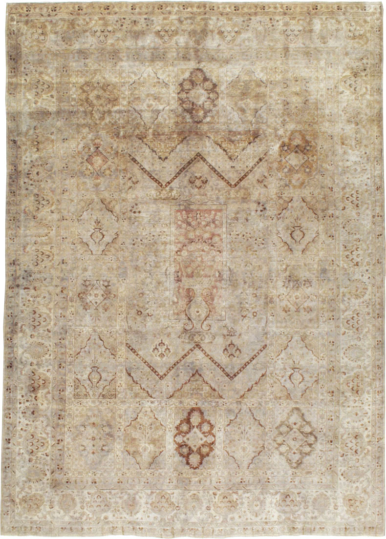 Antique Persian Tabriz Carpet, No.23550 - Staging