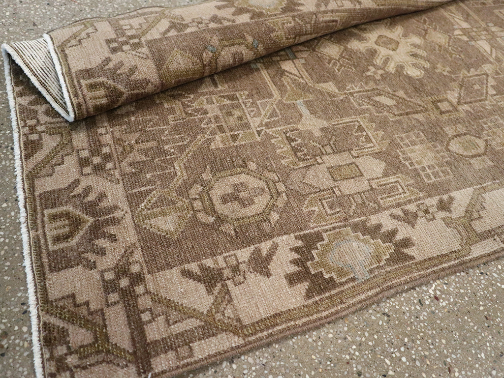 Vintage Persian Malayer Rug, No.23558 - Staging