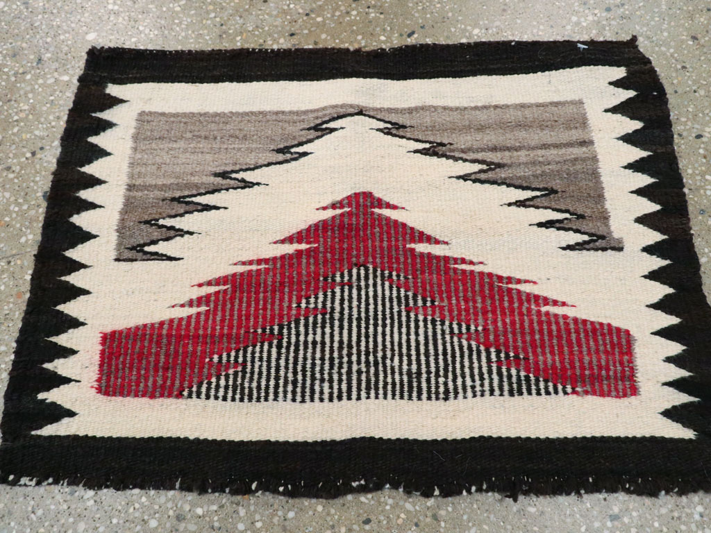 Vintage American Navajo Rug, No.23585 - Staging