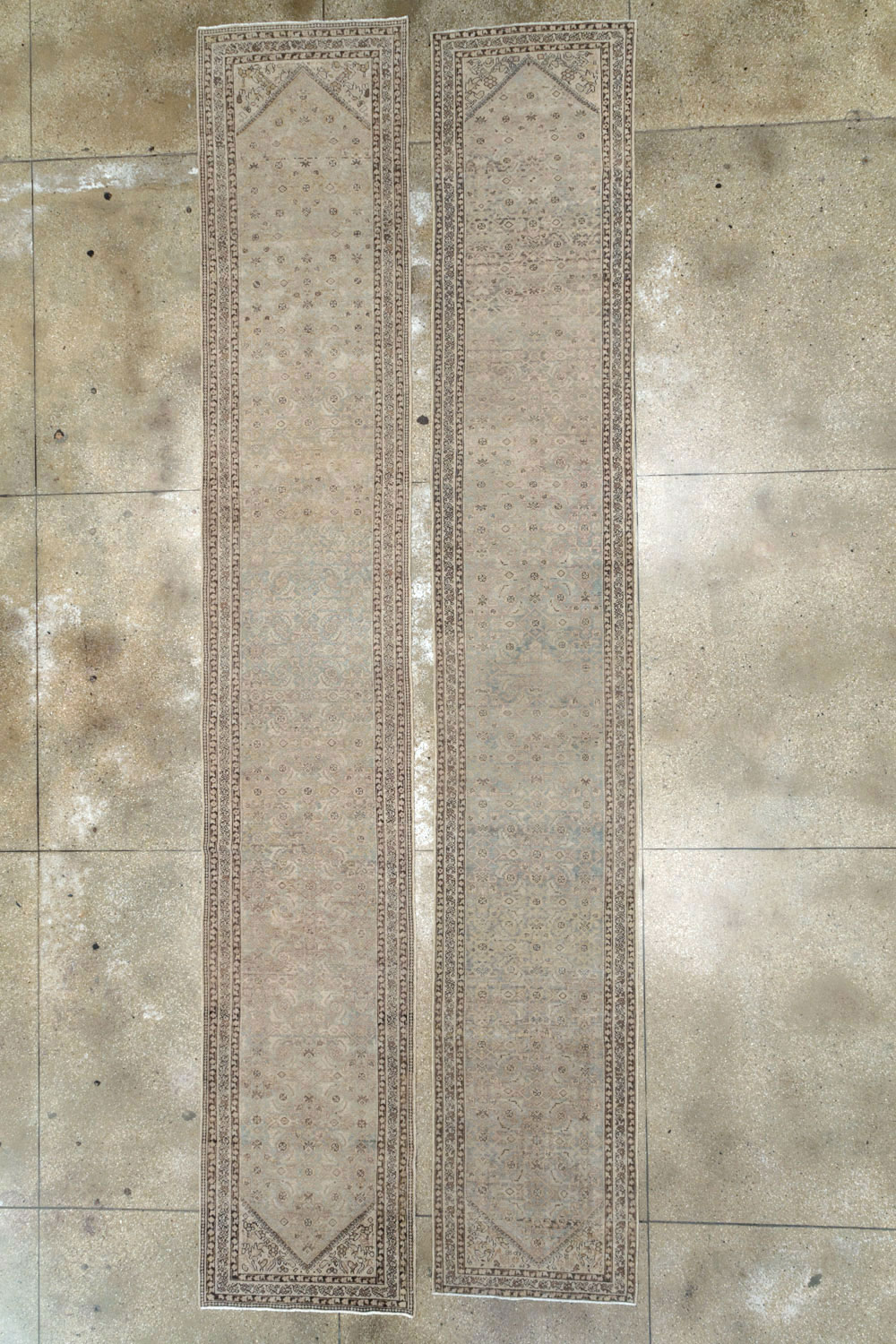 Vintage Persian Malayer Runner (Pair: 1 of 2), No.23592 - Staging