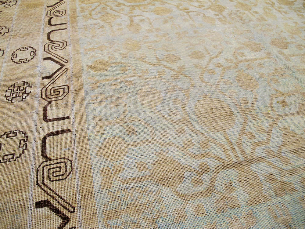 Vintage East Turkestan Khotan Gallery Carpet, No.23621 - Staging