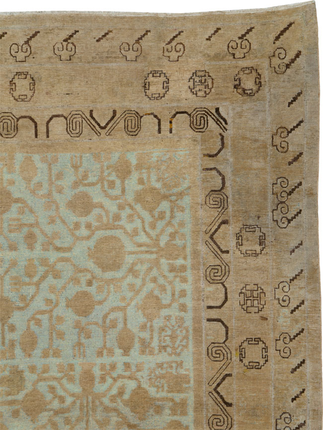 Vintage East Turkestan Khotan Gallery Carpet, No.23621 - Staging