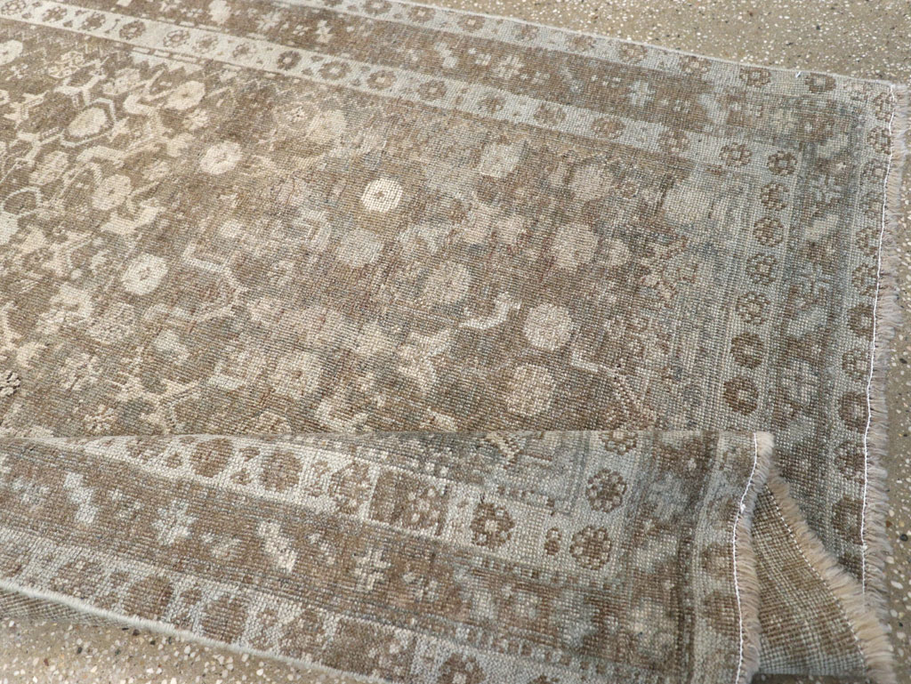 Antique Persian Bidjar Rug, No.23622 - Staging