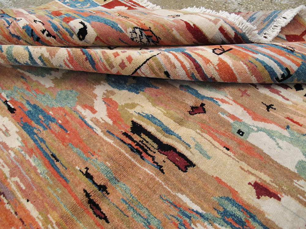 Vintage Turkish Anatolian Accent Rug, No.23629 - Staging