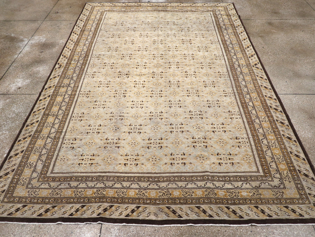 Antique Persian Malayer Carpet, No.23631 - Staging