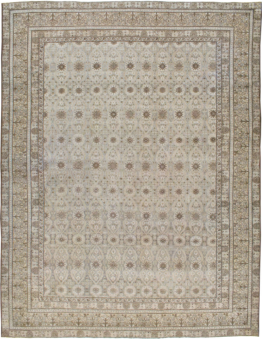 Antique Persian Tabriz Carpet, No.23647 - Staging