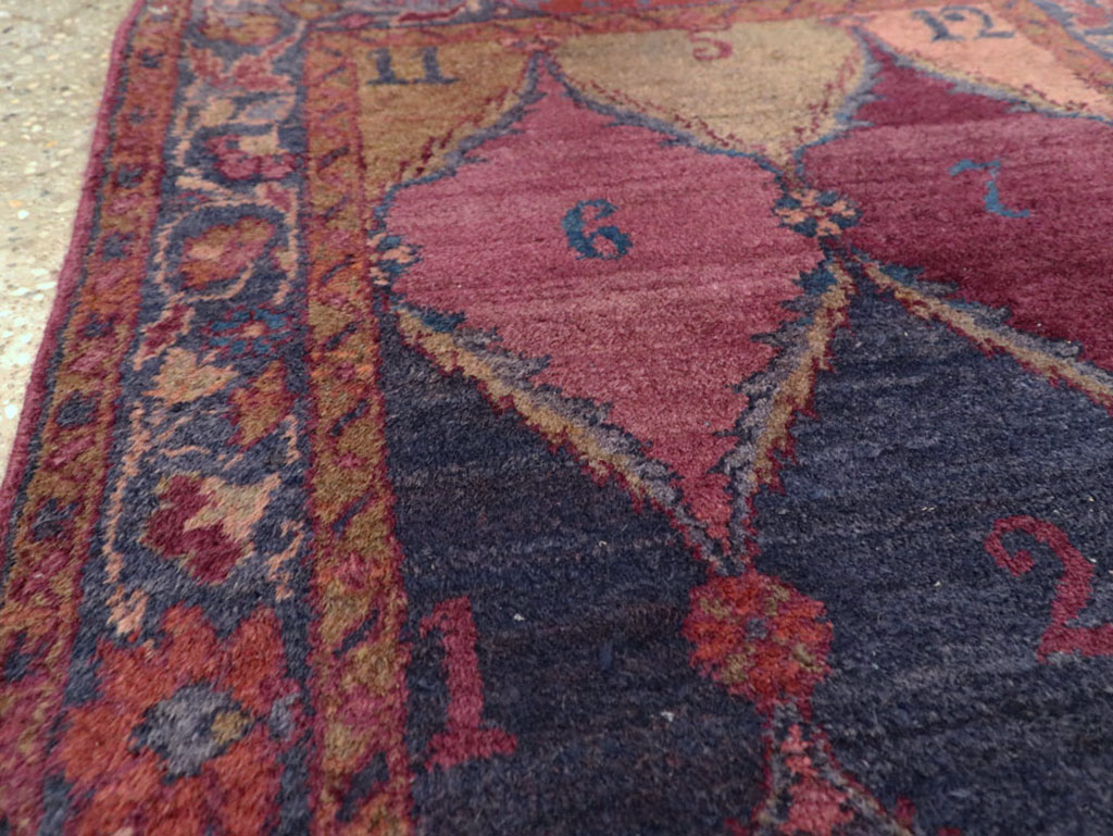 Vintage Persian Kashan Rug, No.23656 - Staging