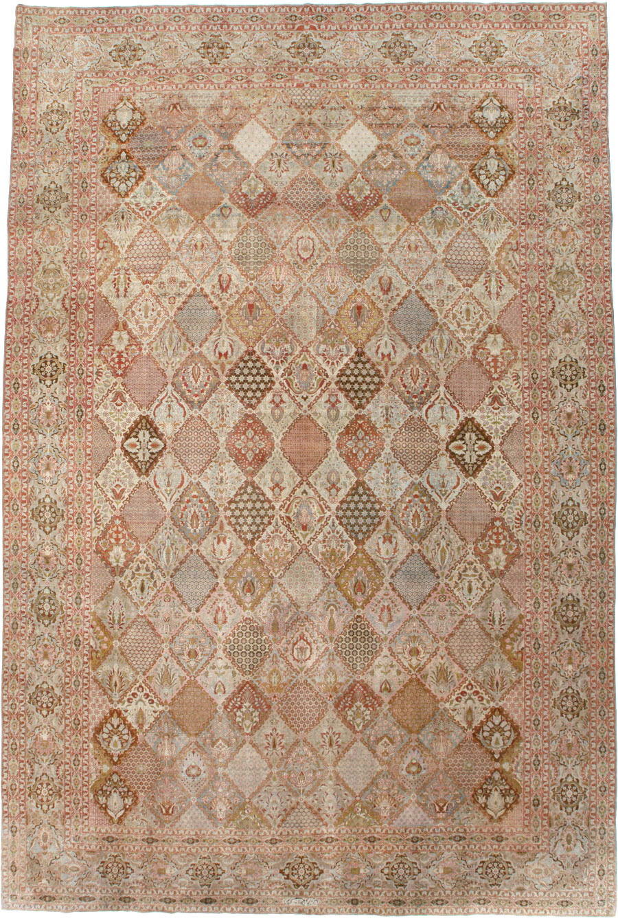 Vintage Persian Qazvin Carpet, No.23657 - Staging