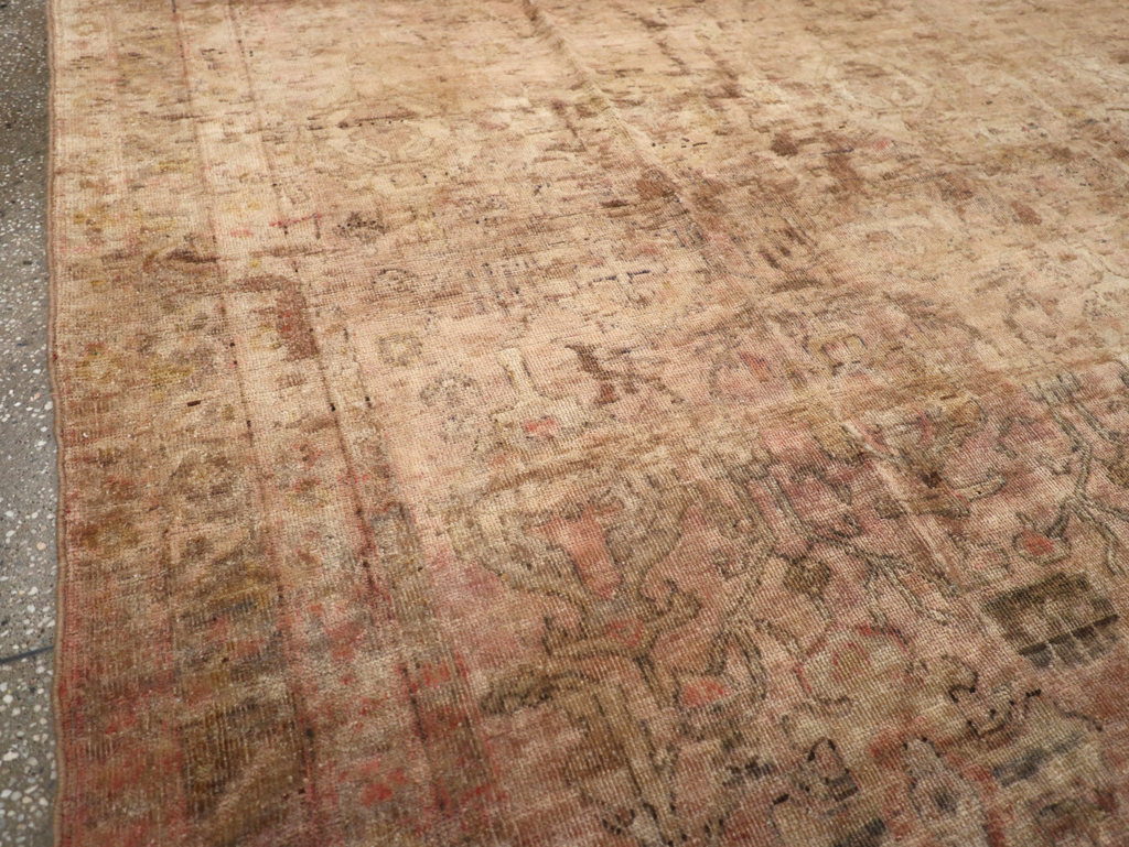 Vintage Turkish Sivas Carpet, No.23708 - Staging