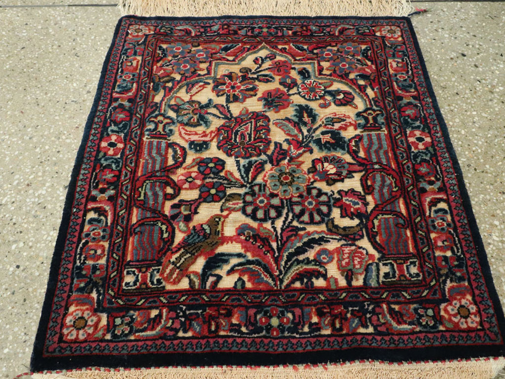 Vintage Persian Kashan Square Rug, No.23720 - Staging