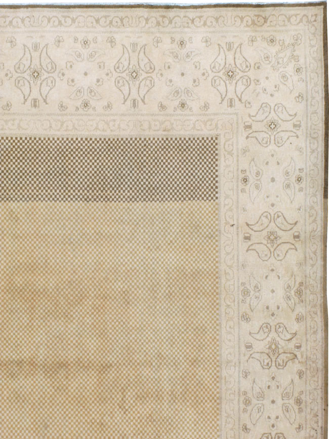 Vintage Persian Kerman Carpet, No.23769 - Staging