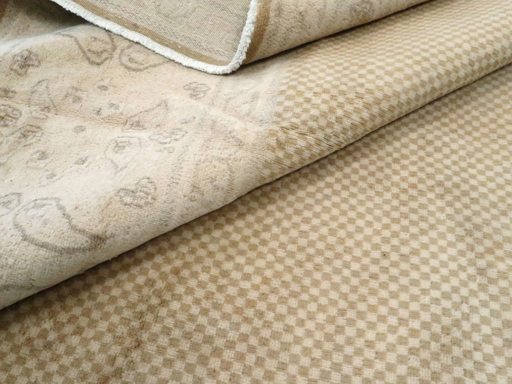 Vintage Persian Kerman Carpet, No.23769 - Staging