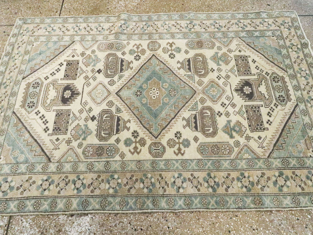 Vintage Persian Ardebil Rug, No.23782 - Staging