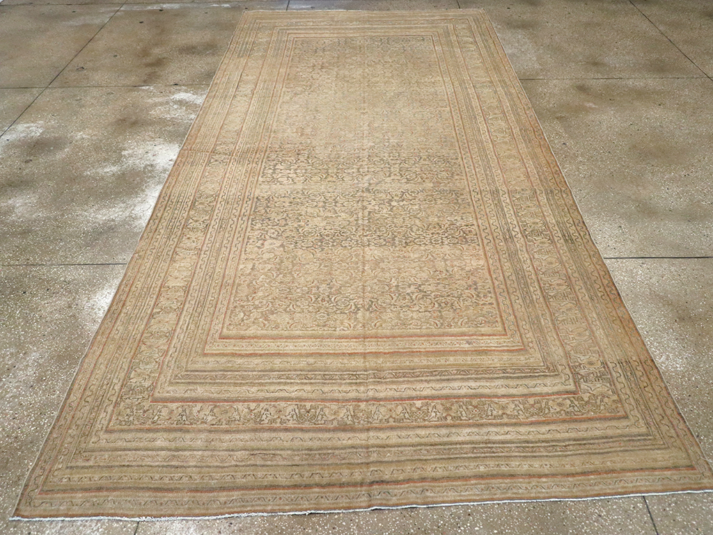 Antique Persian Dorokhsh Gallery Carpet, No.23813 - Staging