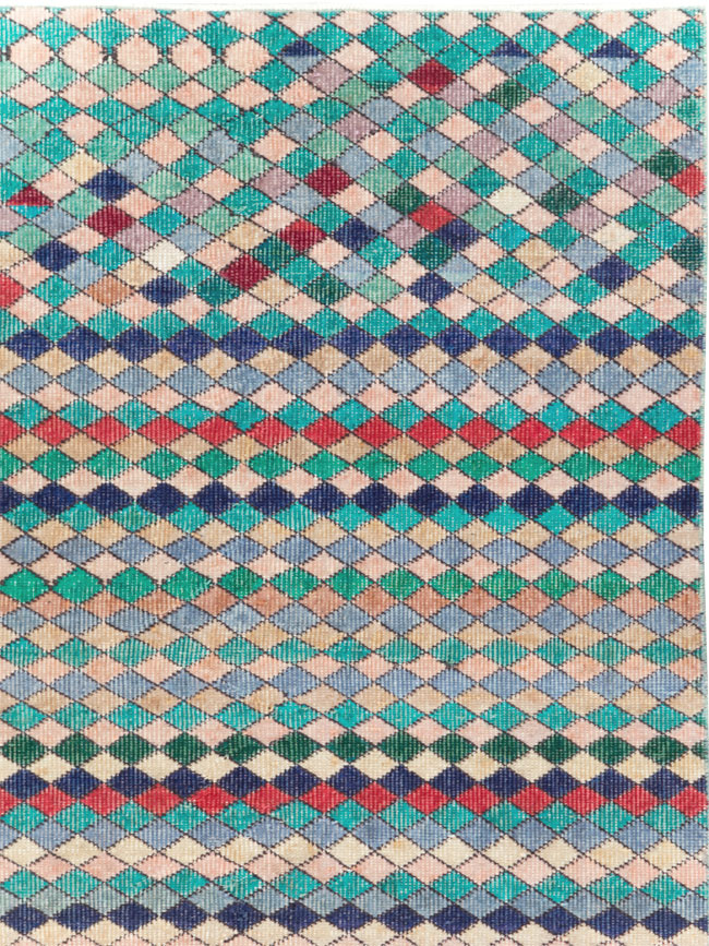 Vintage Turkish Anatolian Carpet, No.23815 - Staging