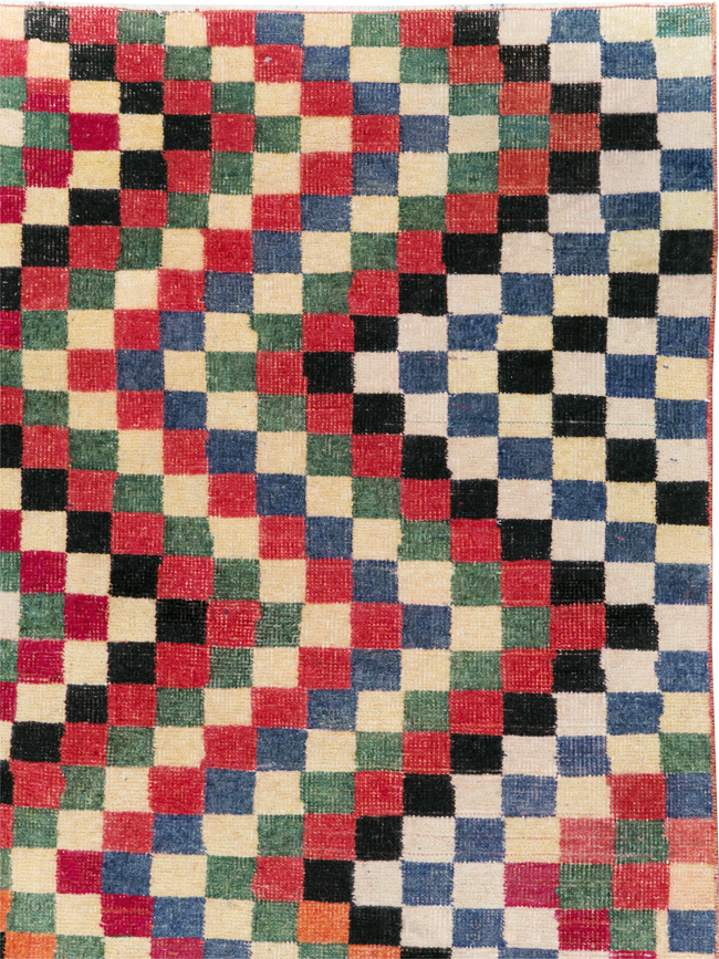 Vintage Turkish Anatolian Accent Carpet, No.23816 - Staging