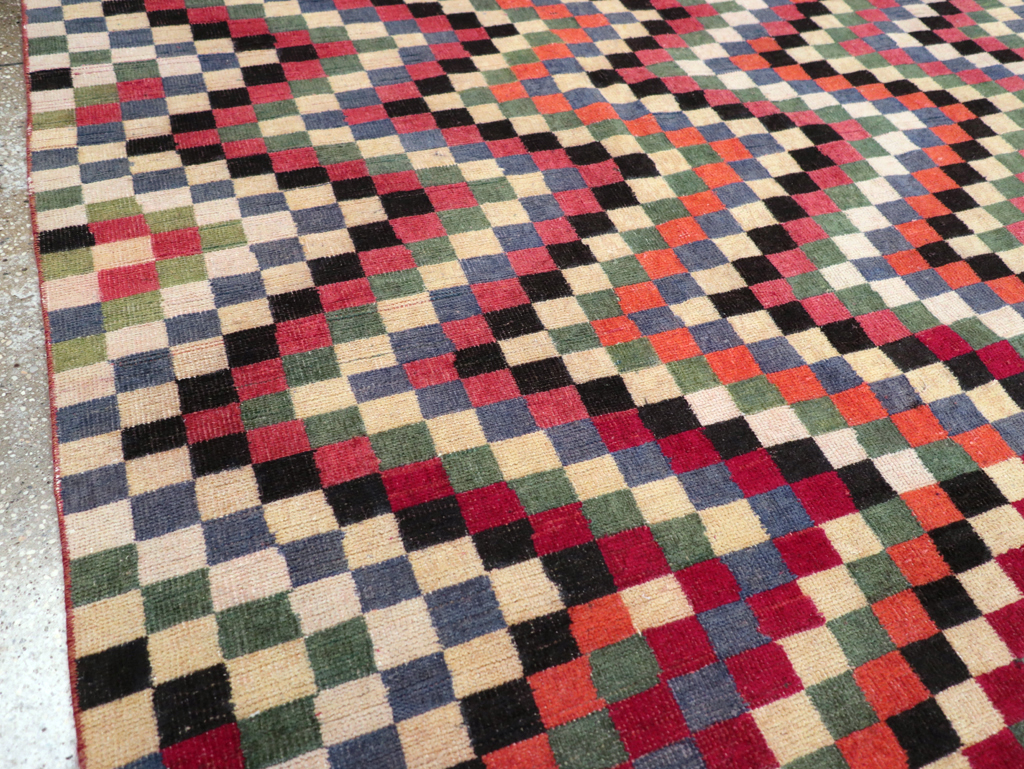 Vintage Turkish Anatolian Accent Carpet, No.23816 - Staging