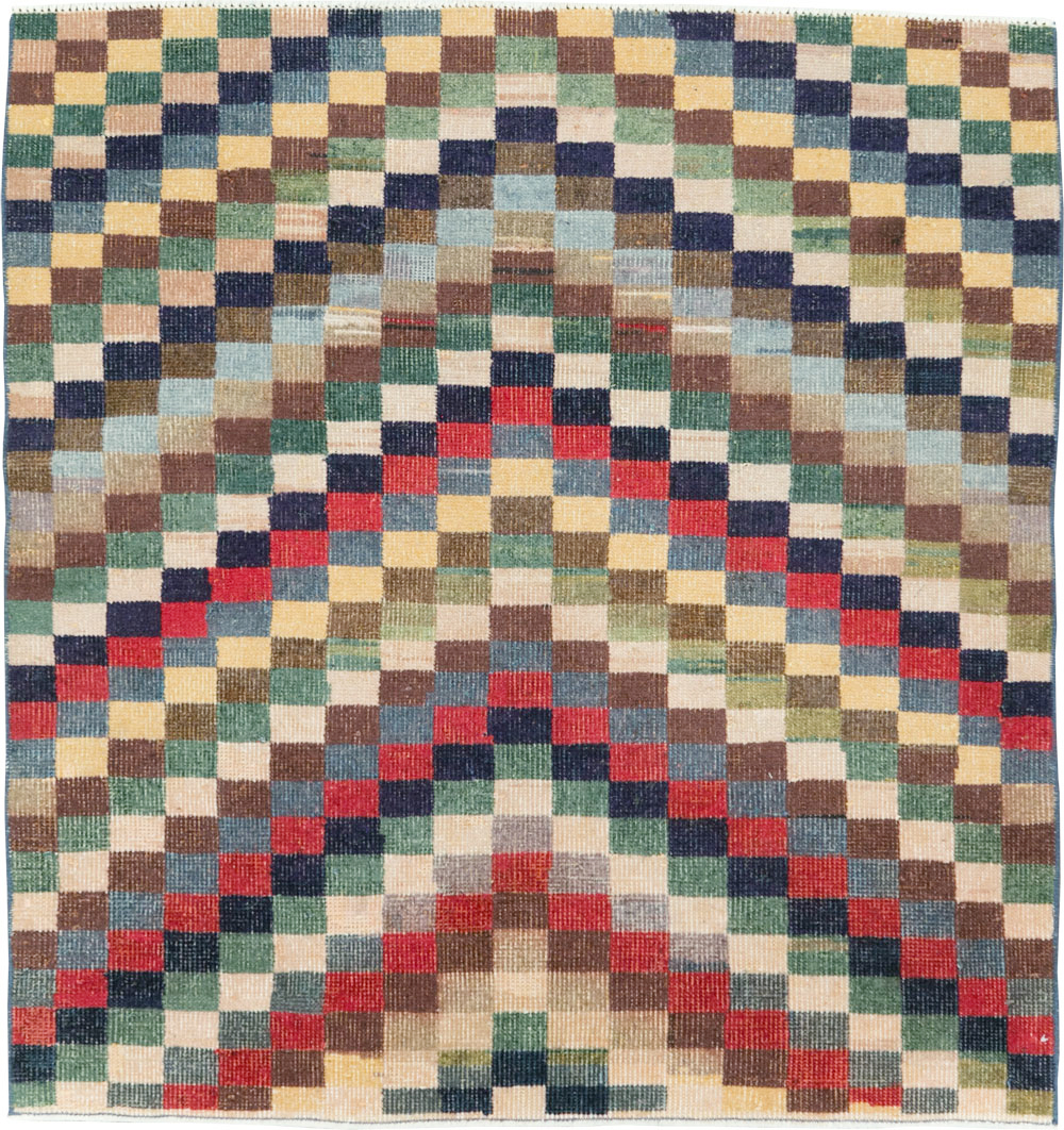 Vintage Turkish Anatolian Rug, No.23818 - Staging
