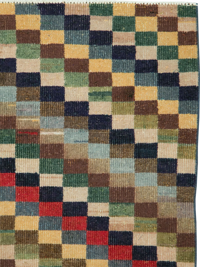 Vintage Turkish Anatolian Rug, No.23818 - Staging