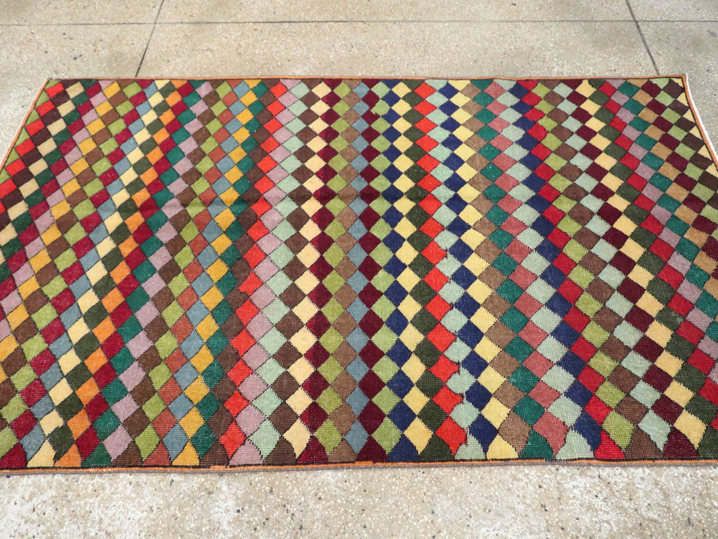 Vintage Turkish Anatolian Accent Rug, No.23825 - Staging