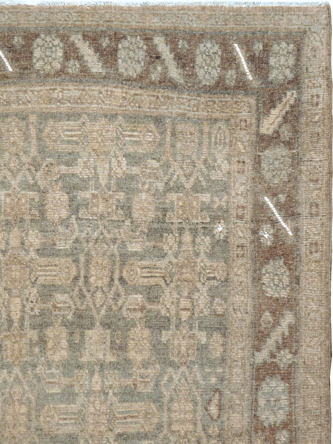Antique Persian Bidjar Rug, No.23872 - Staging
