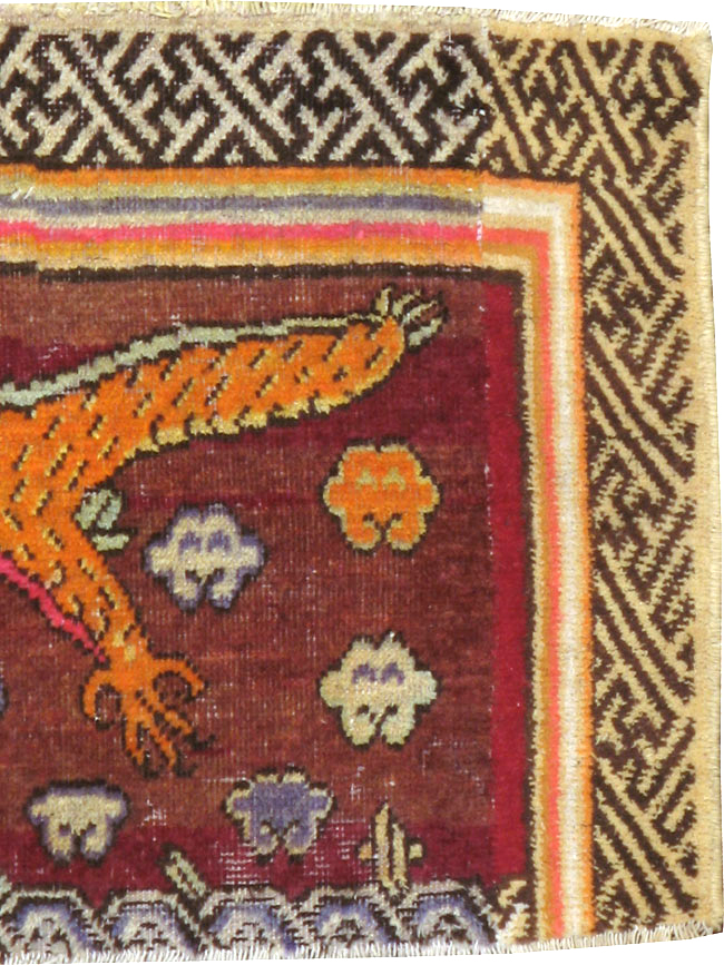 Antique East Turkestan Khotan Pictorial Rug, No.23886 - Staging