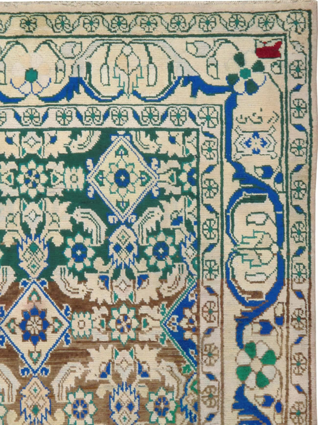 Vintage Persian Malayer Gallery Carpet, No.23961 - Staging