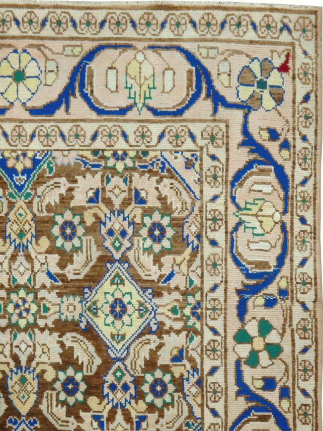 Vintage Persian Malayer Gallery Carpet, No.23961 - Staging