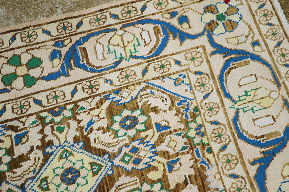 Vintage Persian Malayer Gallery Carpet, No.23961 - Staging