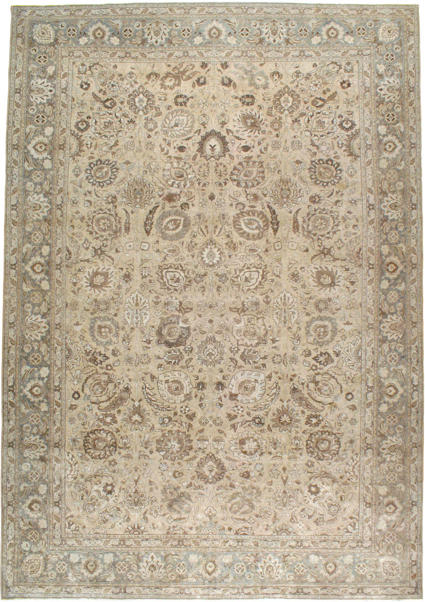 Antique Persian Tabriz Carpet, No.23968 - Staging