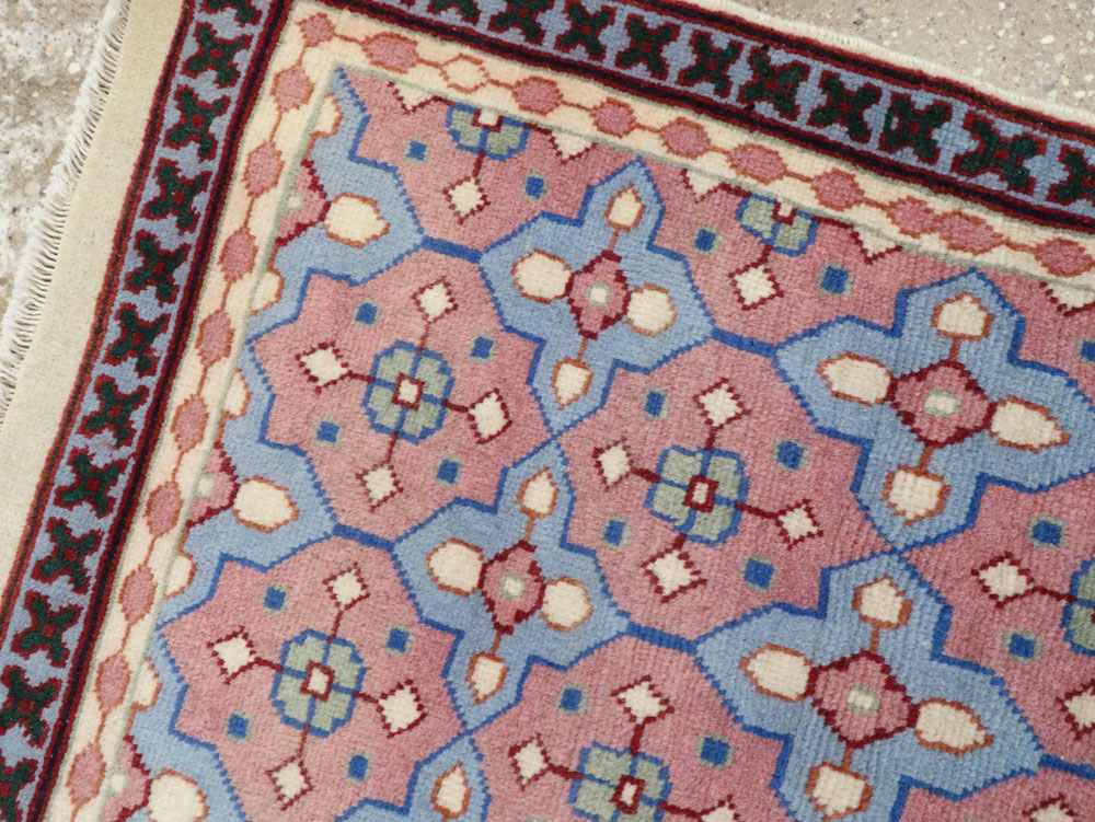 Vintage Persian Kashan Modernist Rug, No.23972 - Staging