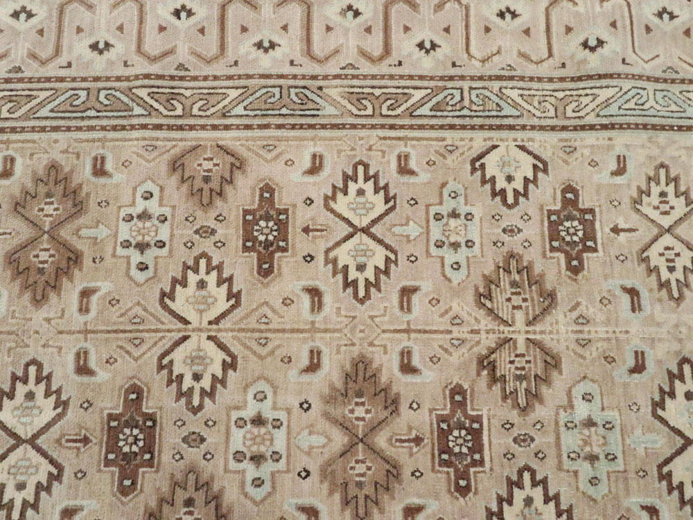 Vintage Persian Mashad Carpet, No.24005 - Staging