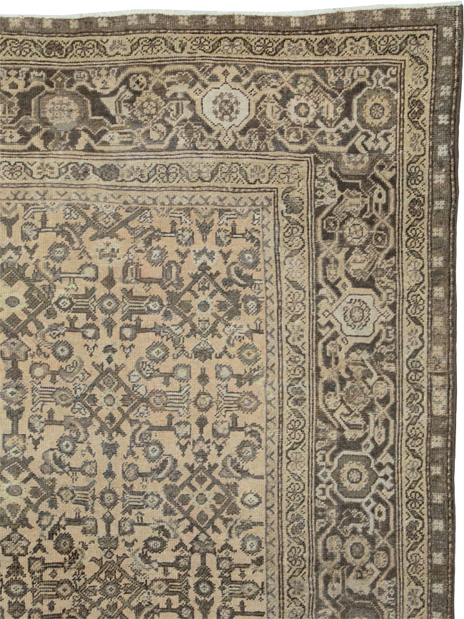 Antique Perisan Mahal Carpet, No.24017 - Staging