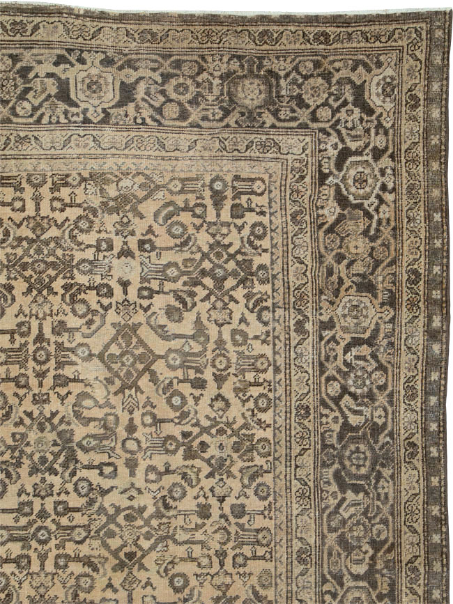 Antique Perisan Mahal Carpet, No.24017 - Staging