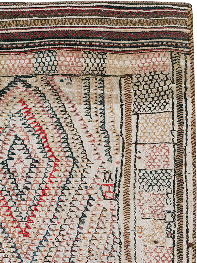 Vintage Persian Flatweave Kilim Throw Rug, No.24045 - Staging