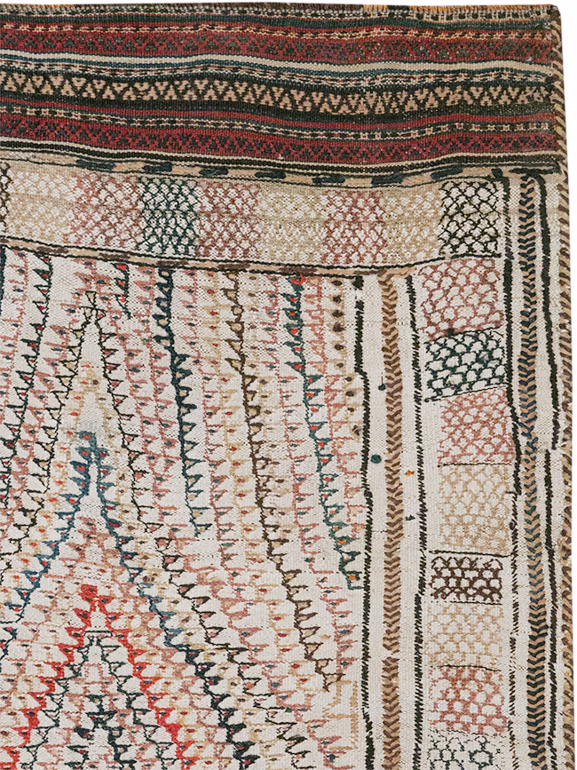 Vintage Persian Flatweave Kilim Throw Rug, No.24045 - Staging