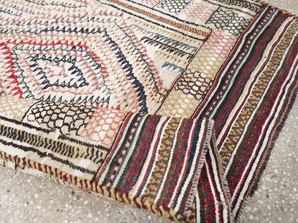Vintage Persian Flatweave Kilim Throw Rug, No.24045 - Staging