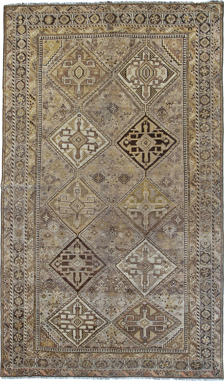 Antique Persian Shiraz Rug, No.24060 - Staging