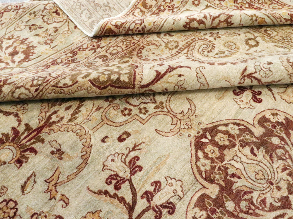 Antique Persian Lavar Kerman Carpet, No.24067 - Staging