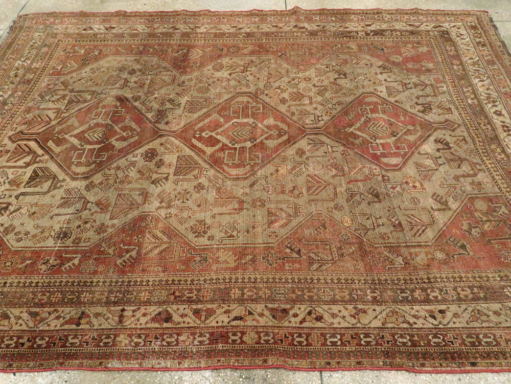 Antique Persian Shiraz Accent Rug, No.24072 - Staging