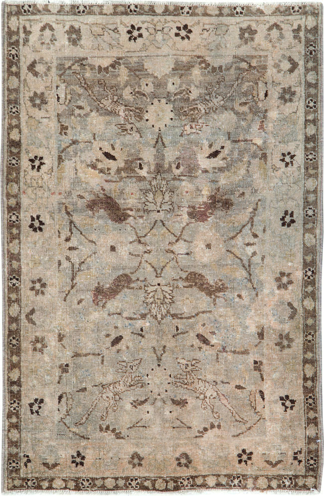 Vintage Persian Sarouk Rug, No.24108 - Staging