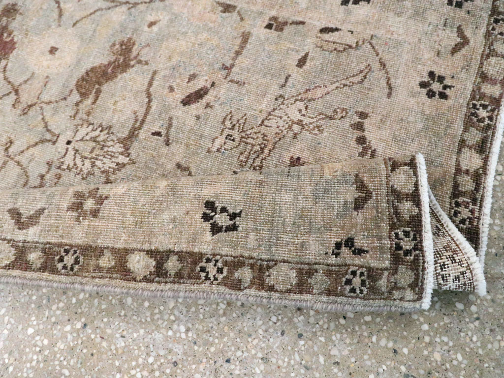 Vintage Persian Sarouk Rug, No.24108 - Staging