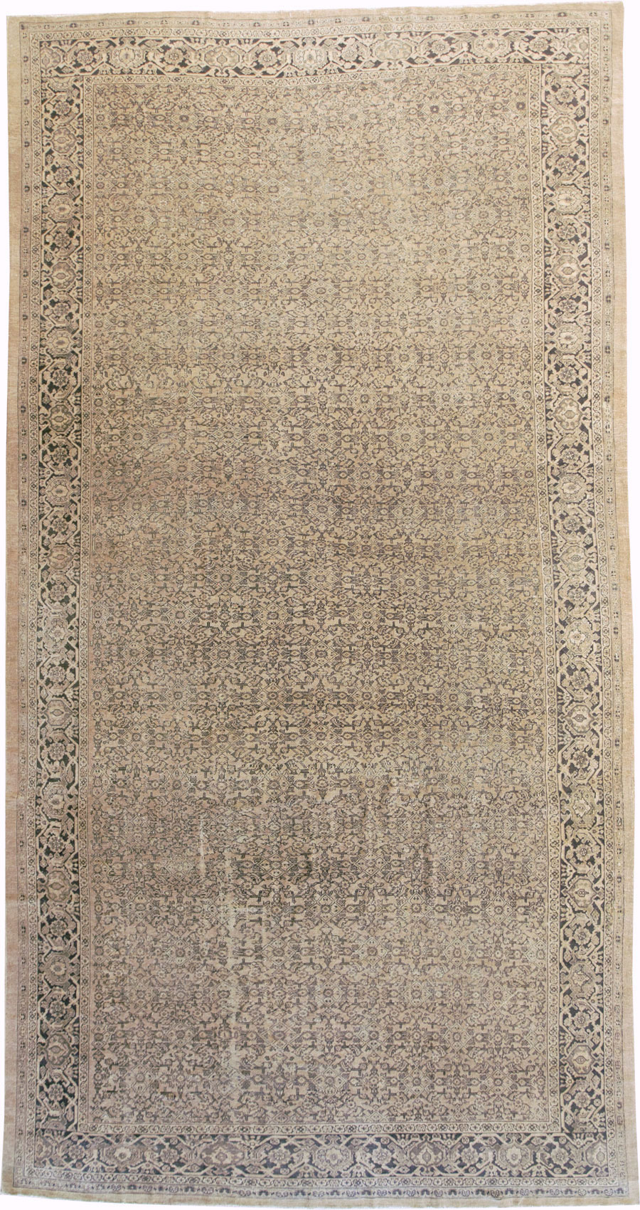 Antique Persian Mahal Carpet, No.24118 - Staging