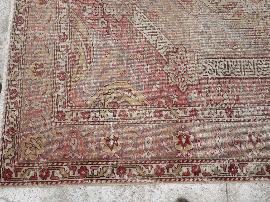 Vintage Turkish Sivas Distressed Rug, No.24121 - Staging