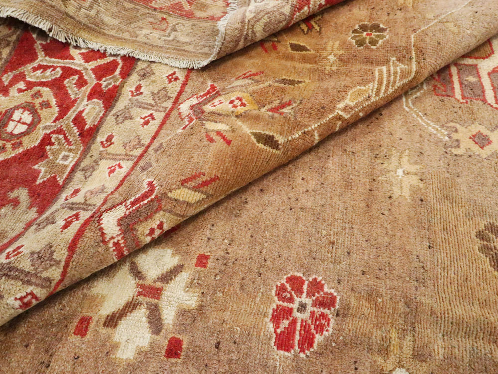 Vintage Indian Mazalpatan Carpet, No.24138 - Staging