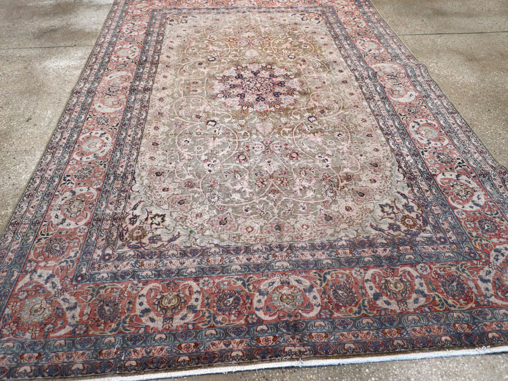 Vintage Indian Lahore Carpet, No.24159 - Staging