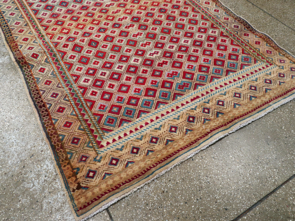 Vintage Persian Kashan Rug, No.24191 - Staging