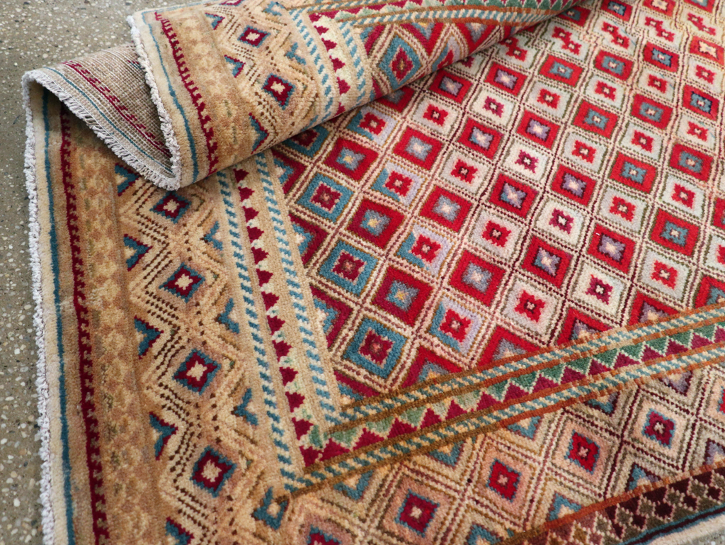 Vintage Persian Kashan Rug, No.24191 - Staging